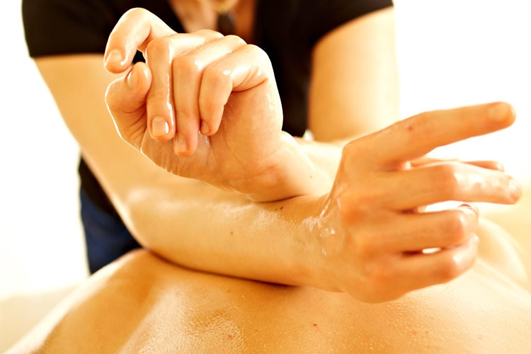 massage-hands-2